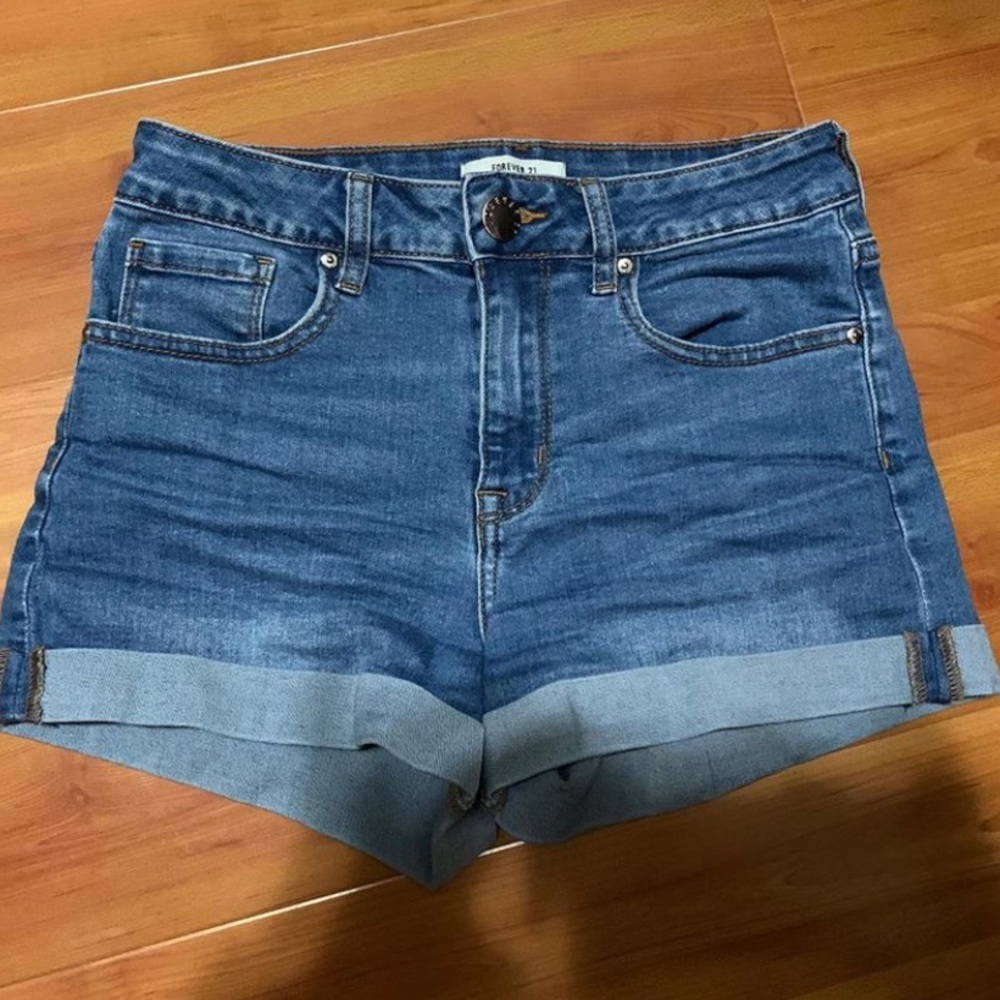 Forever 21 shorts